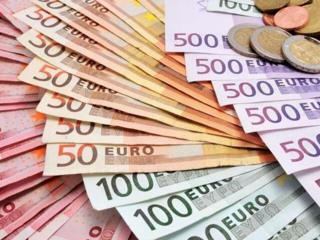 Zamestnávatelia aj odbory privítali dohodu o pomoci veľkým podnikom od ministrov